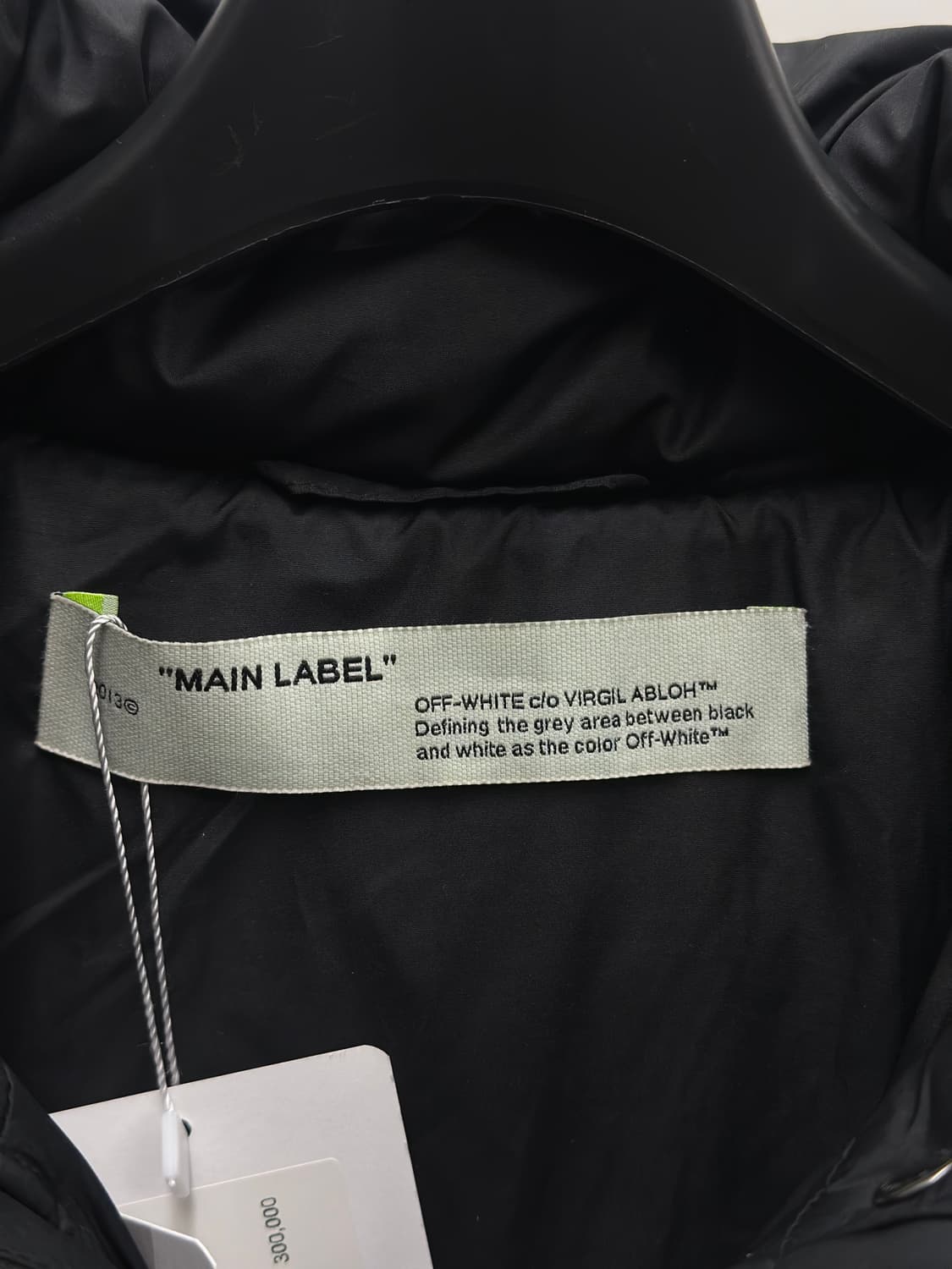 오프화이트 에로우 후드 숏 패딩  상품이미지7