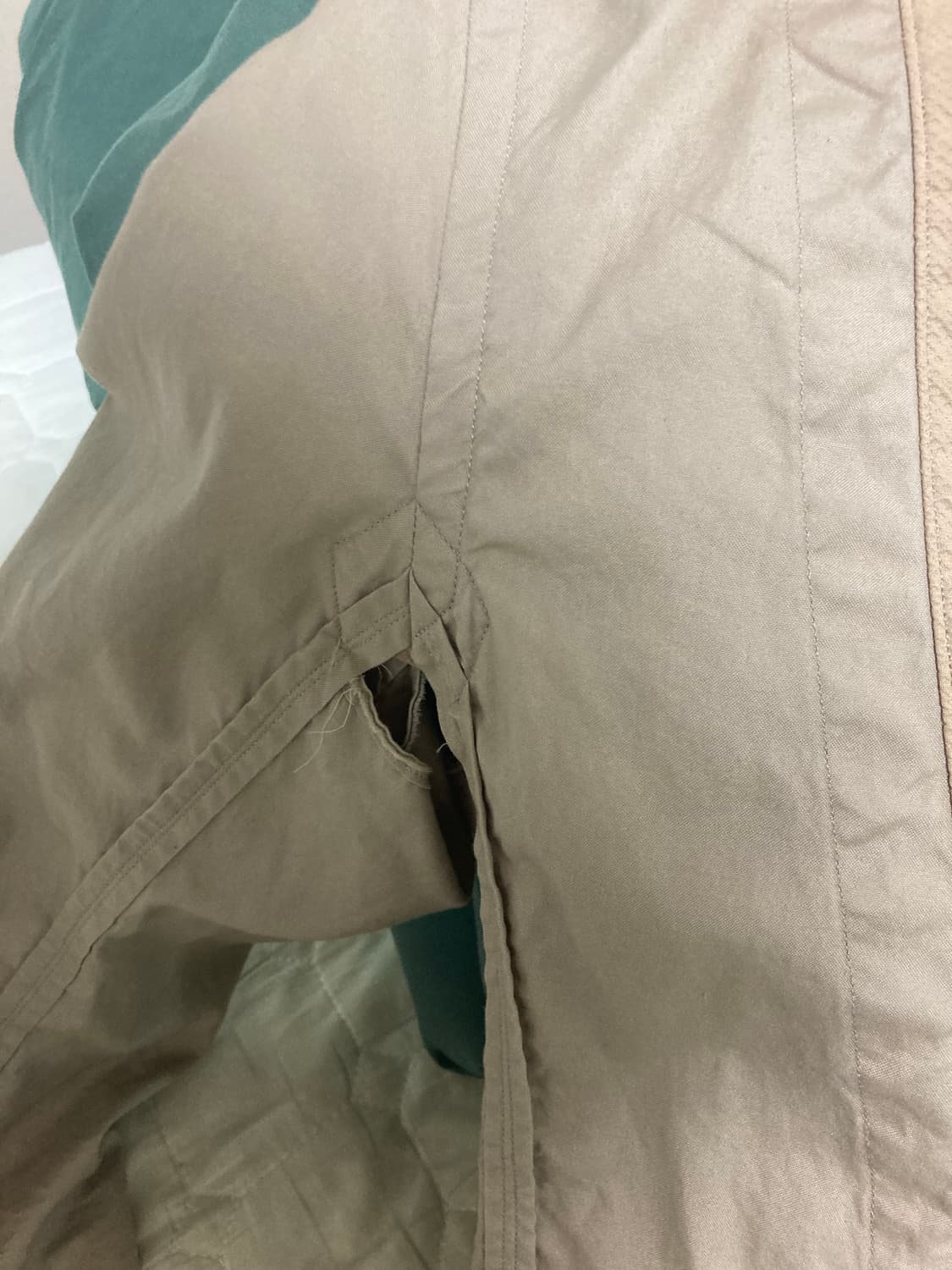 언더커버 beige shirt jacket 상품이미지5