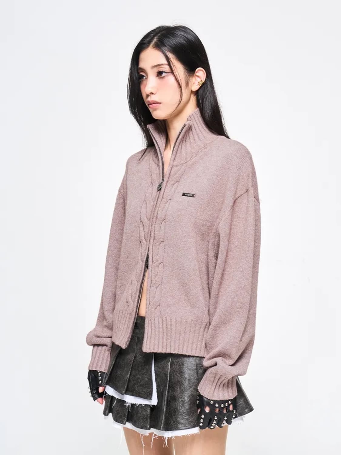 LEEY YEEL CABLE KNIT METAL LOGO ZIP-UP 상품이미지1