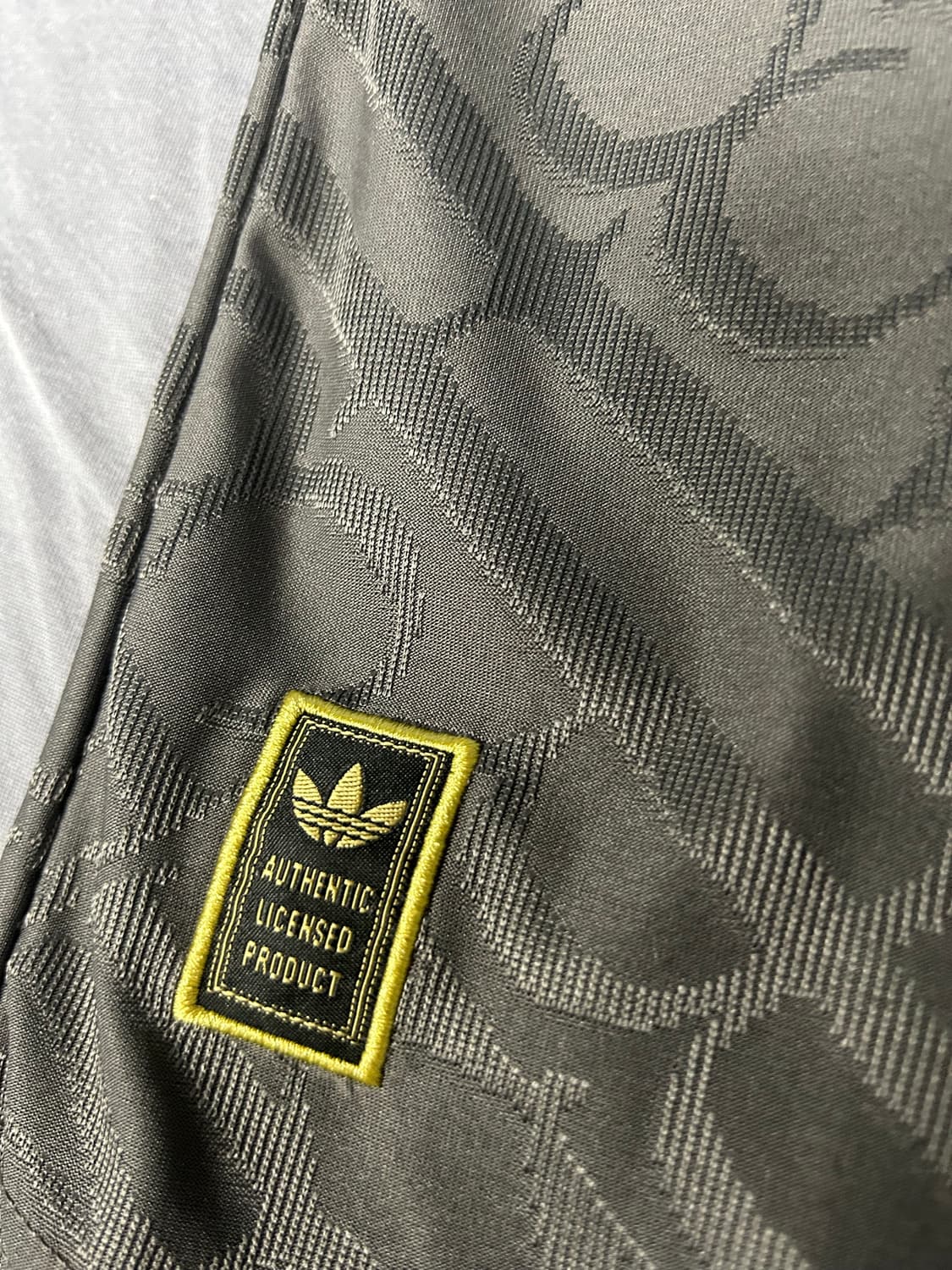 24/25 레알 마드리드 써드 어센틱 유니폼 상품이미지4