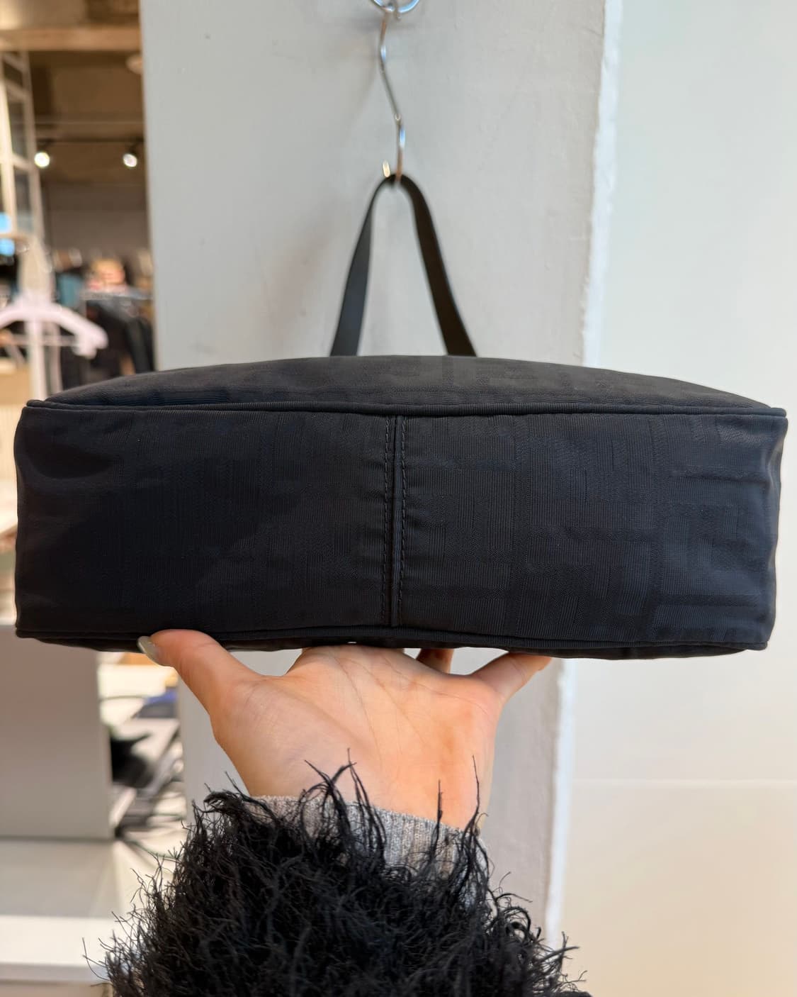 펜디 블랙 주카 숄더백  상품이미지6