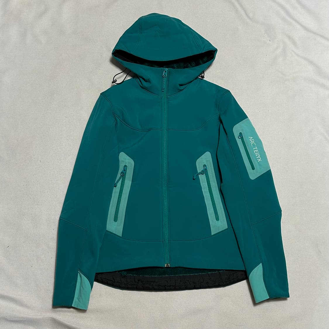 XS 아크테릭스 여성용 민트 자켓 상품이미지2