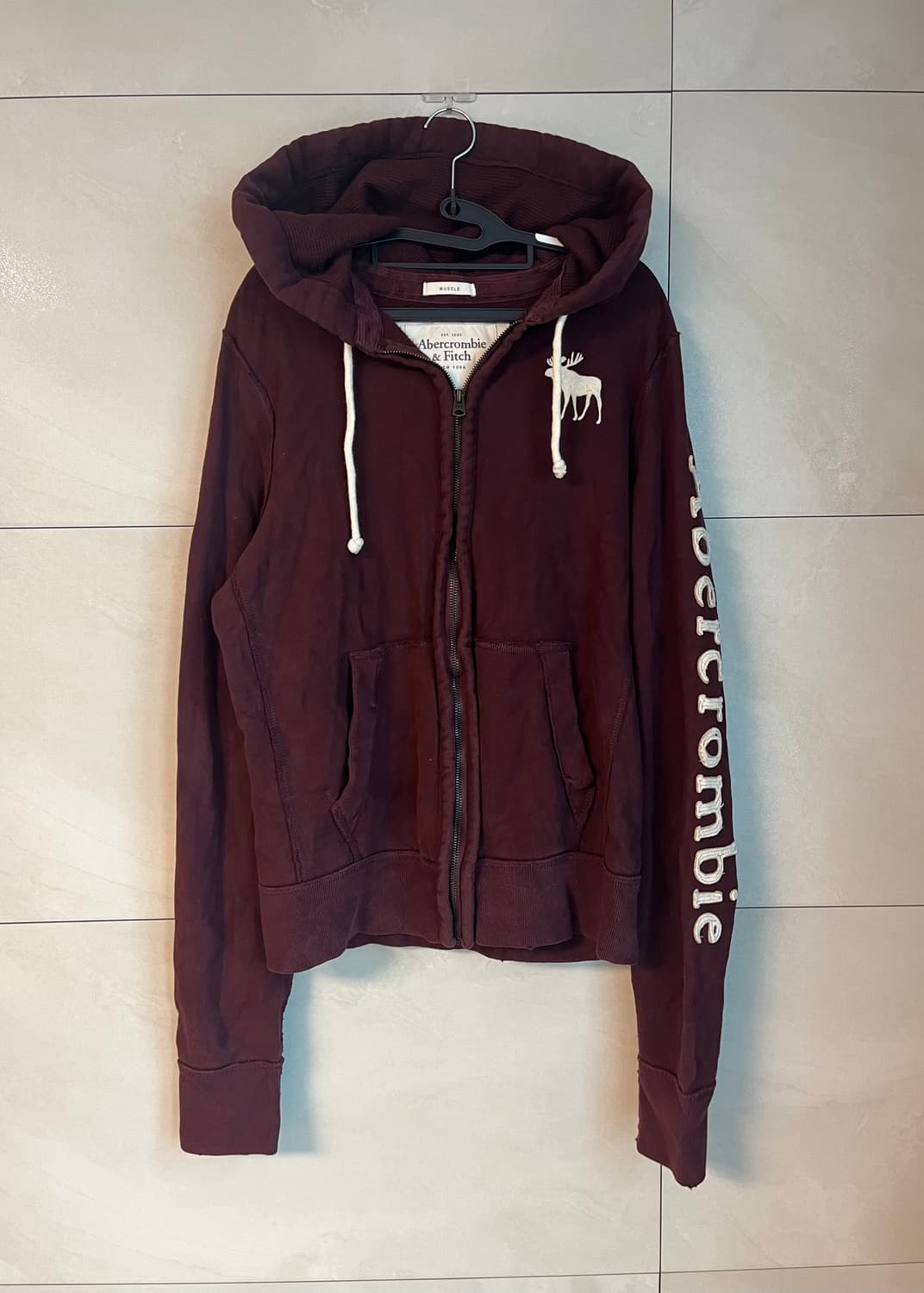 아베크롬비 화이트 순록 대장 후드집업  버건디 (M) 상품이미지2