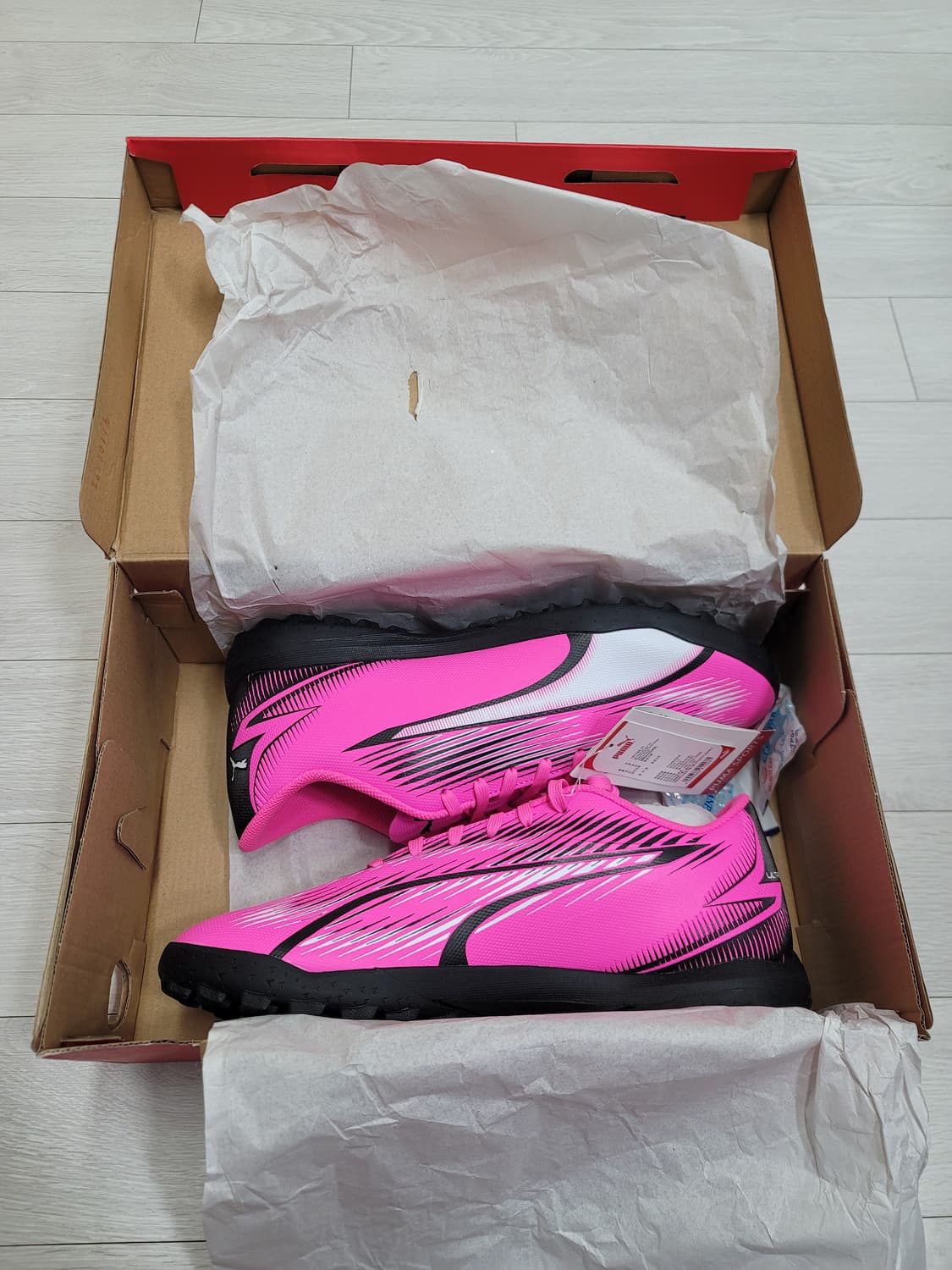 (280)푸마 풋살화 울트라 플레이 TT[대전 직거래도 가능] 상품이미지3