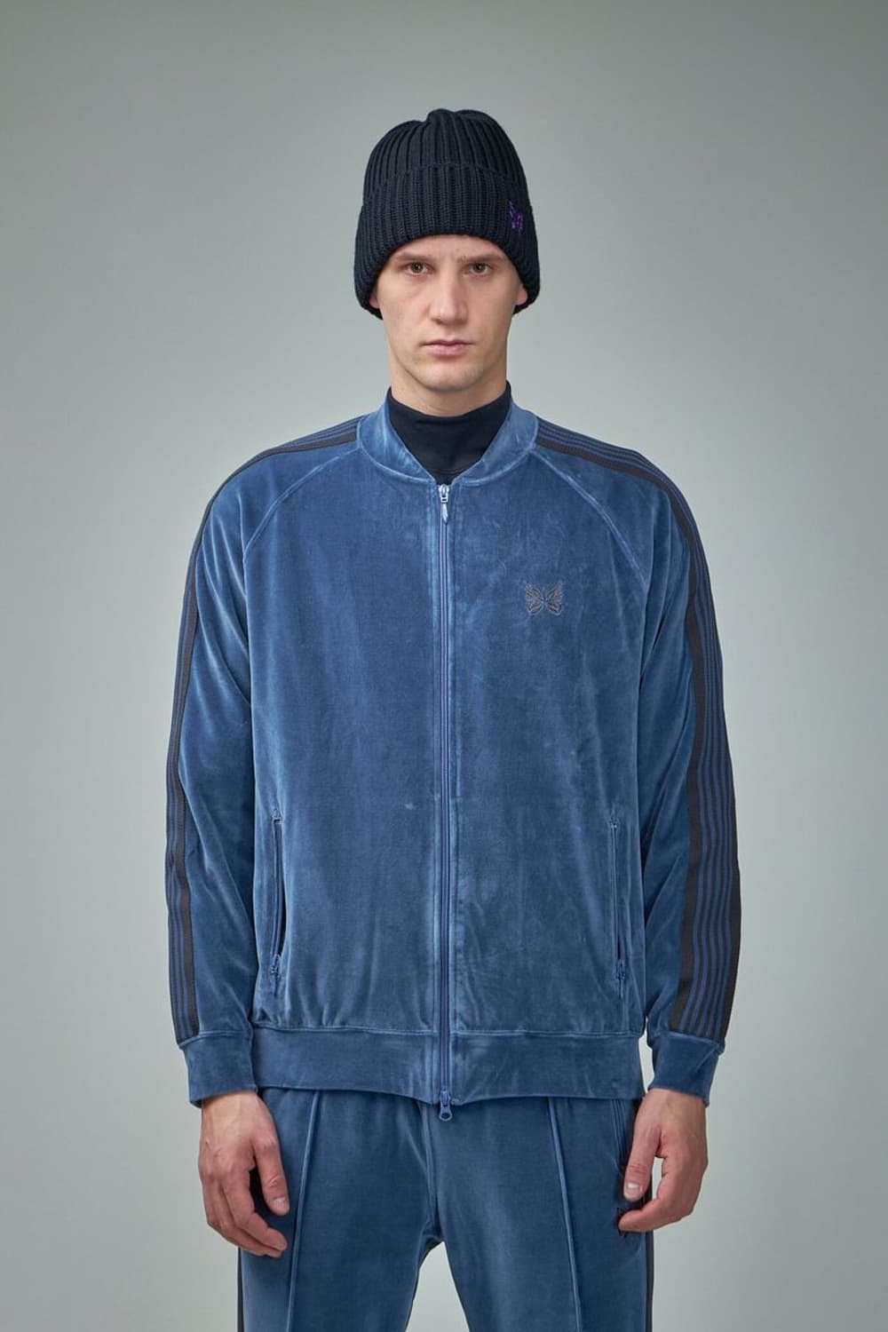 니들스 벨루어 상품이미지1