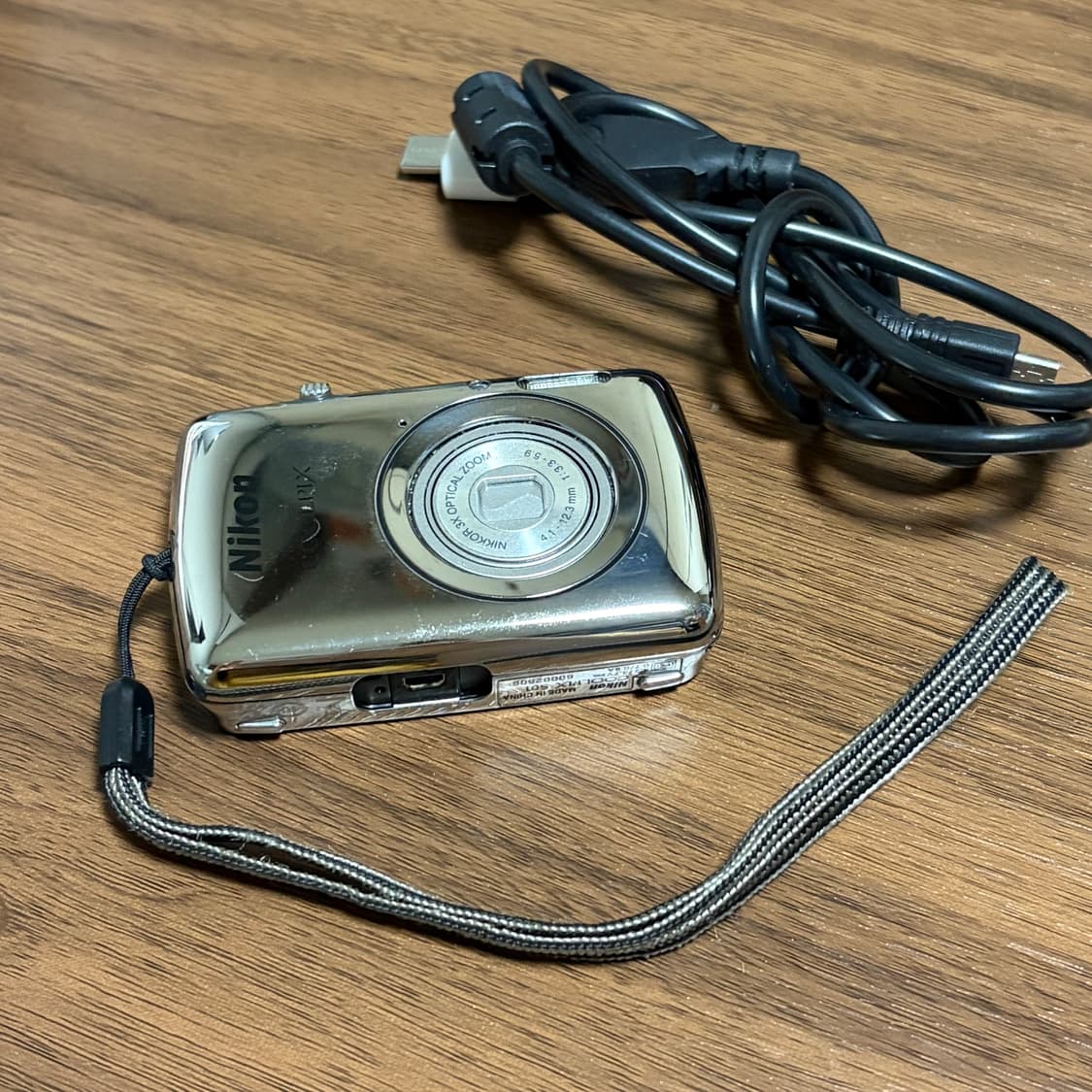 니콘 쿨픽스 S01 실버 연예인 디카 디지털 카메라 캠코더 상품이미지2