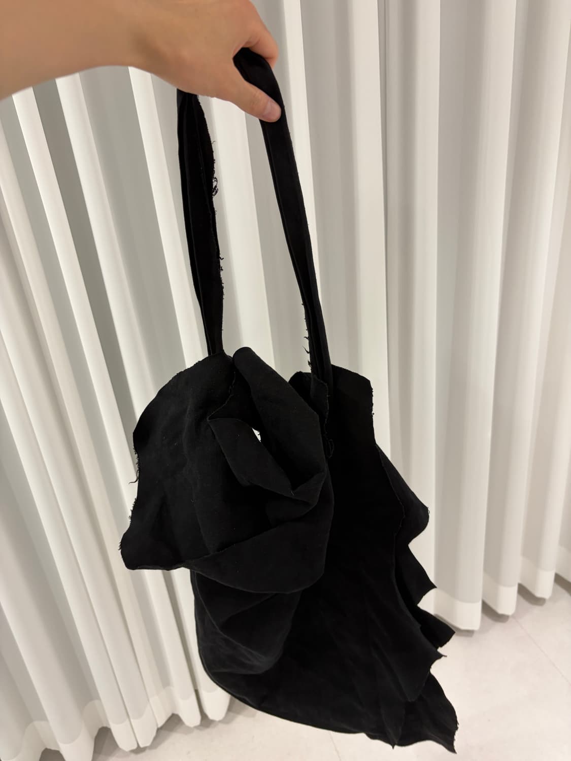 Bizzare 자체제작 크로스백 상품이미지1