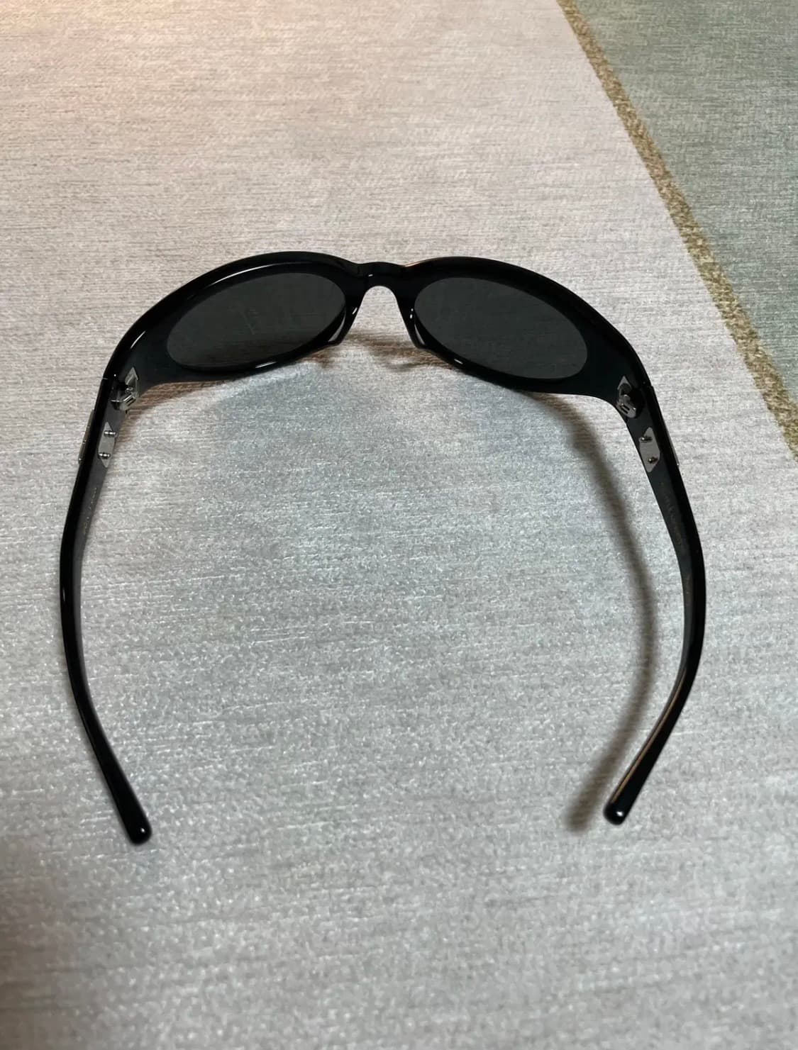 [F] 젠틀몬스터 제니 도넛 번 01 블랙 상품이미지2