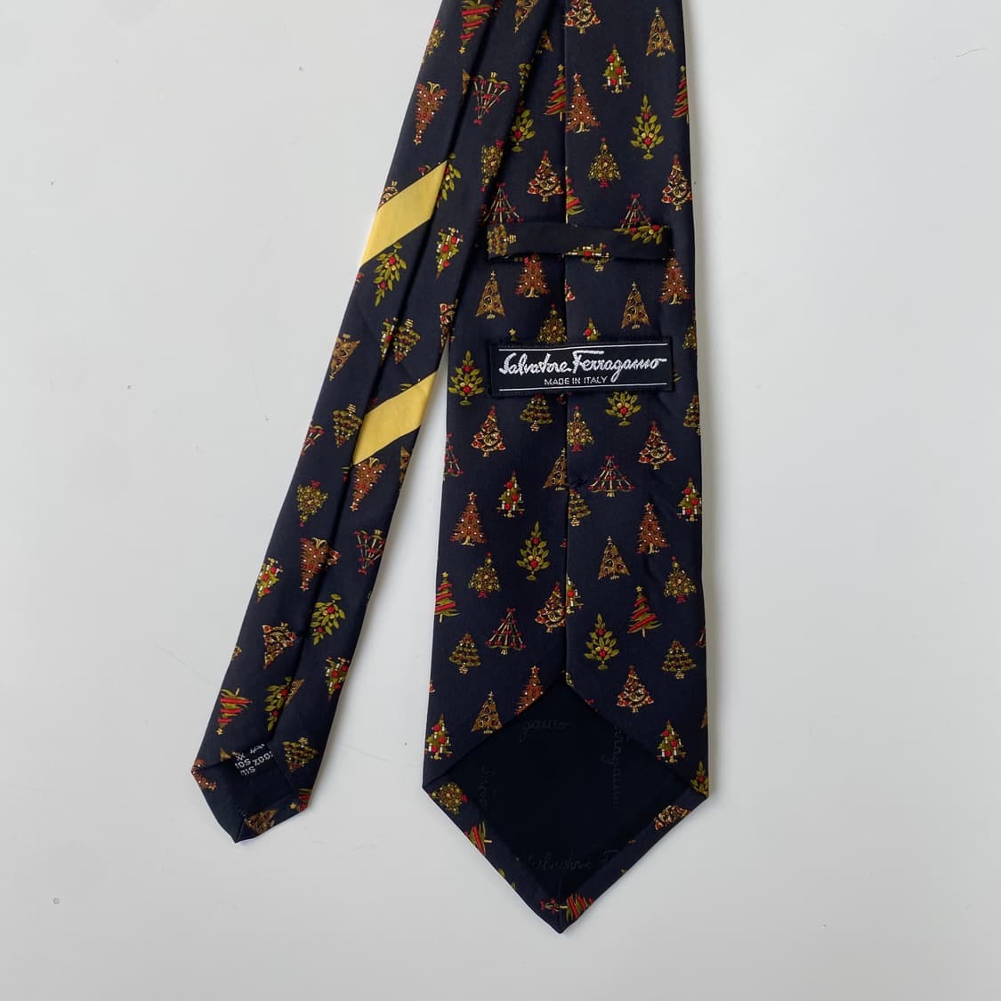 페레가모(Ferragamo) 명품 정품 넥타이 상품이미지3