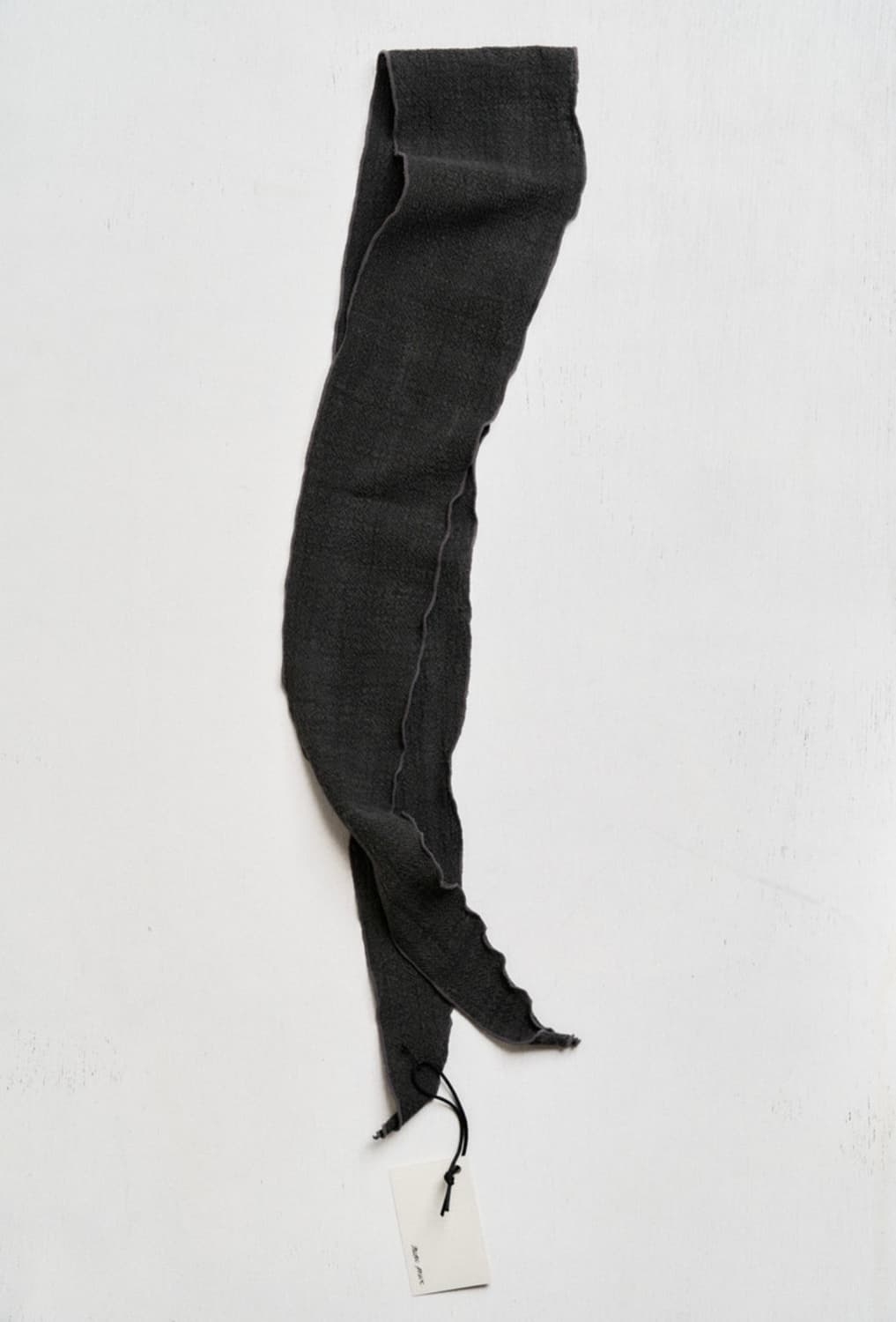 Textured roll scarf charcoal 상품이미지1