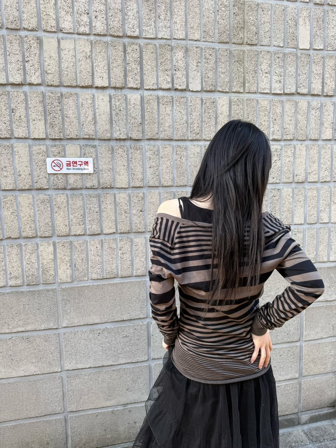 띠어리 스트라이프 오프숄더 롱 슬리브 상품이미지5