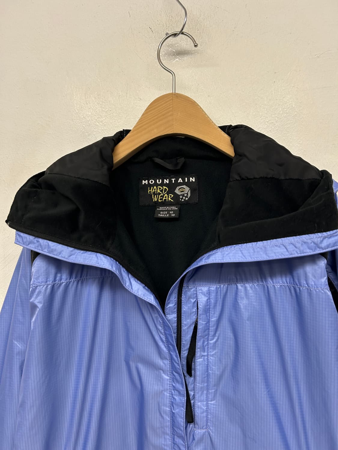 JPN 마운틴하드웨어 바람막이 자켓 상품이미지4