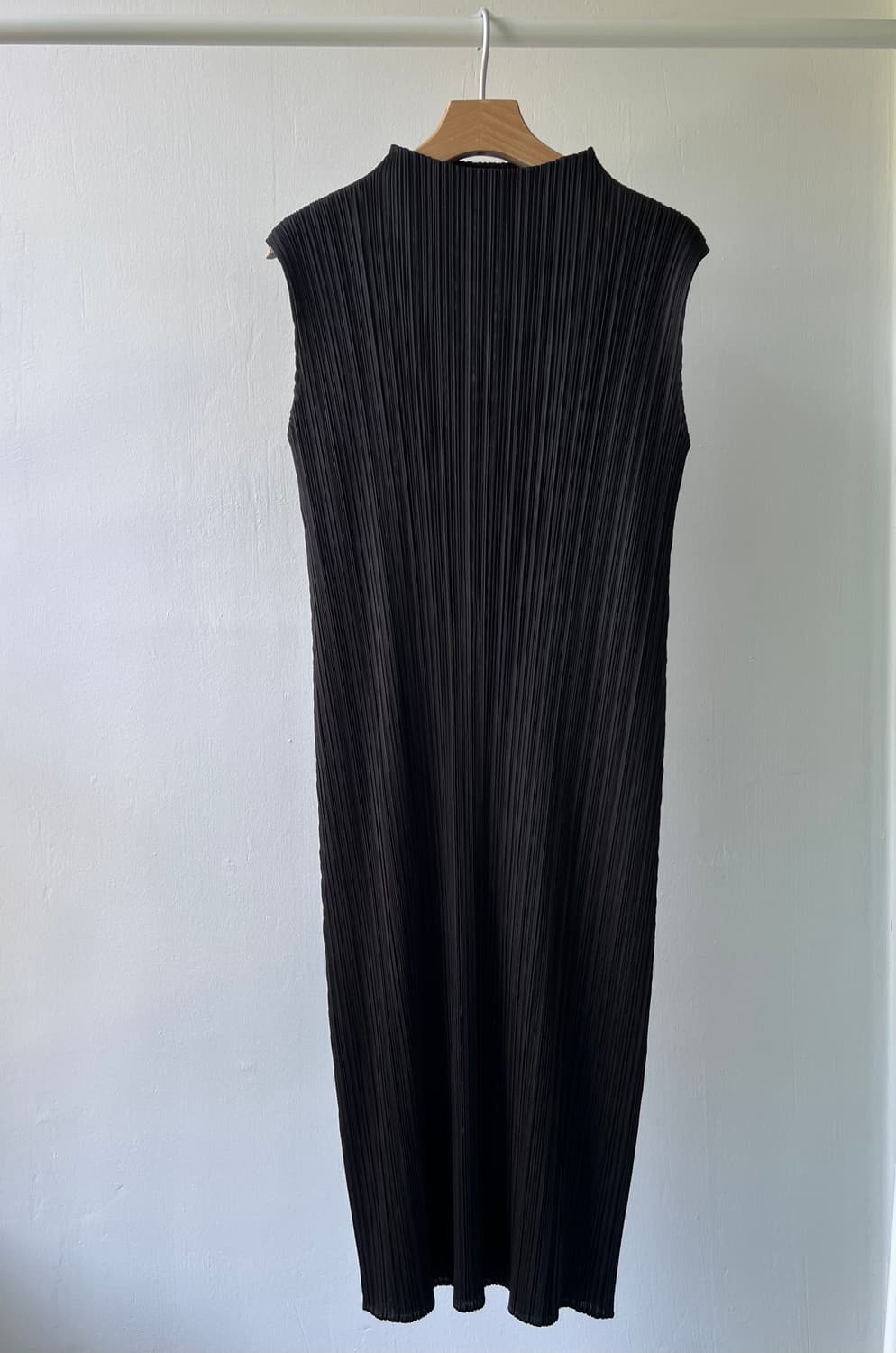 플리츠플리즈 나시 롱 원피스 상품이미지1