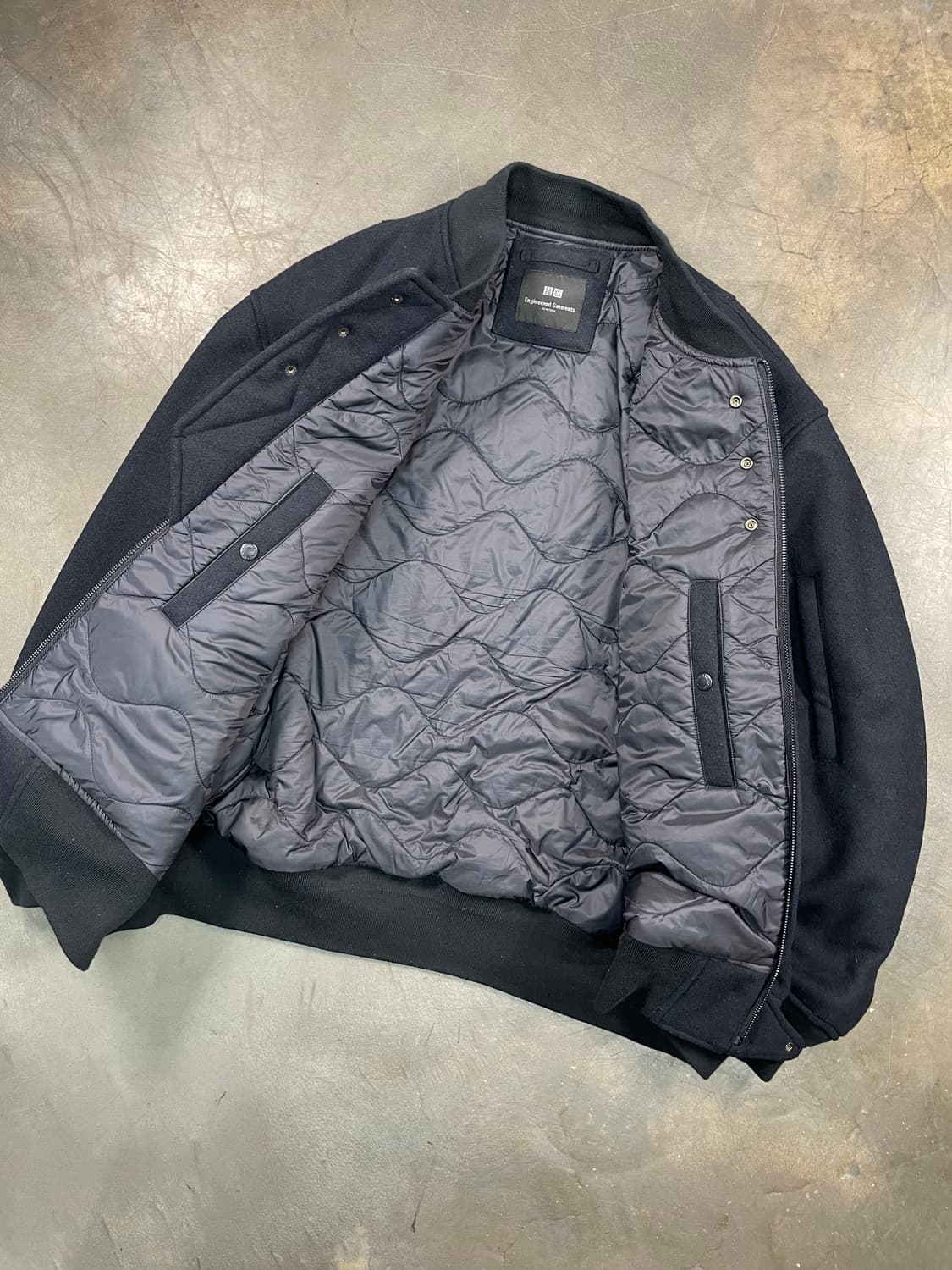 엔지니어드 가먼츠 X 유니클로 울 봄버 자켓 상품이미지3