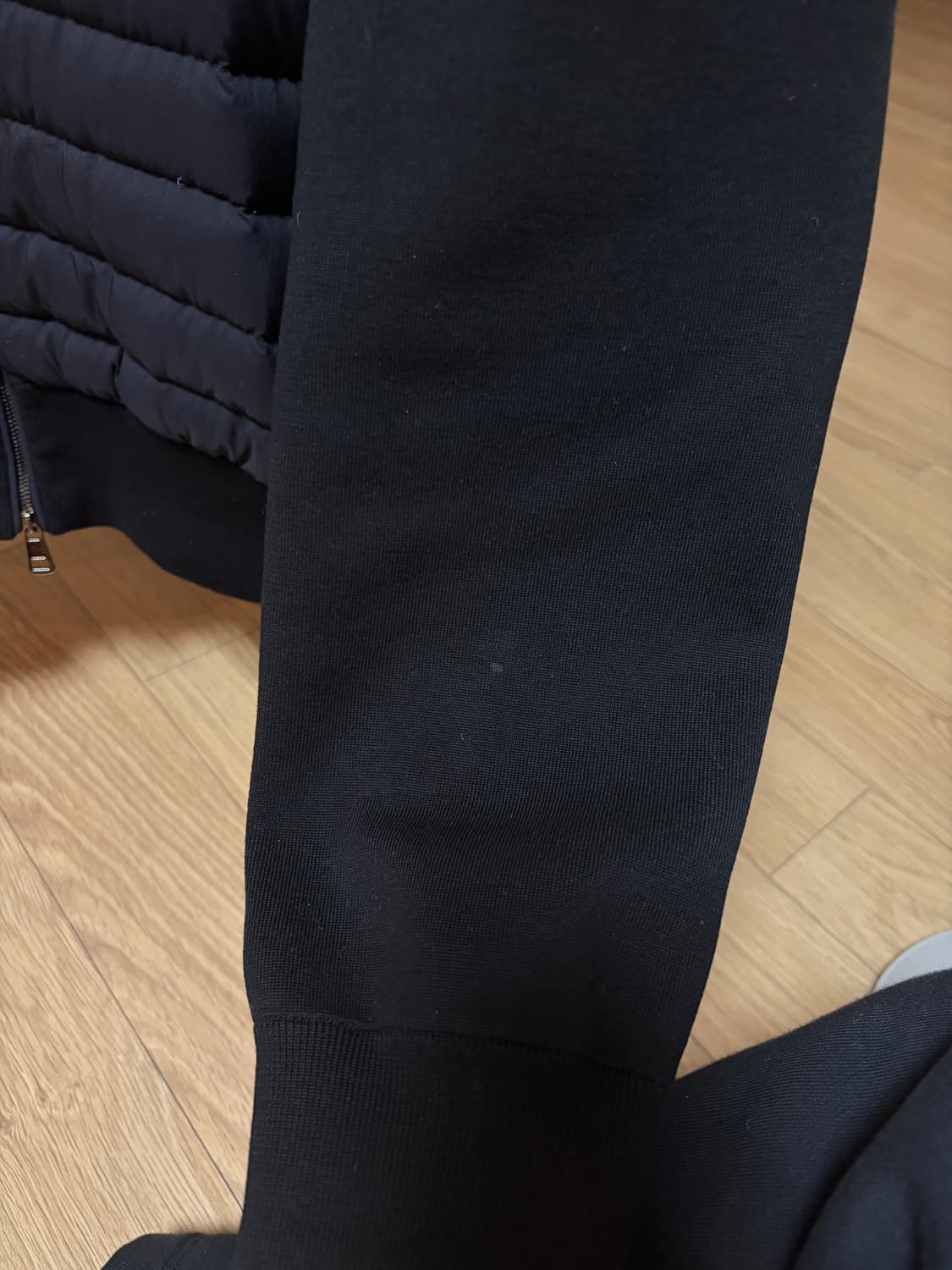 [M] 몽클레어 블랙와펜 블랙 니트패딩 상품이미지6