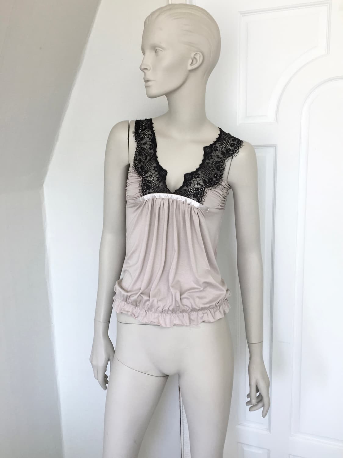 Japanese  Lace Trim Frill Detail  Top 상품이미지1