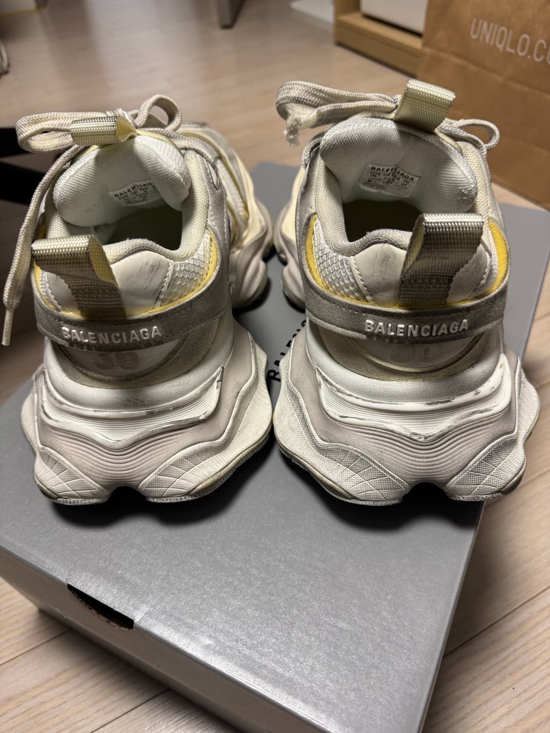 [36]발렌시아가 카고 스니커즈 베이지 상품이미지2