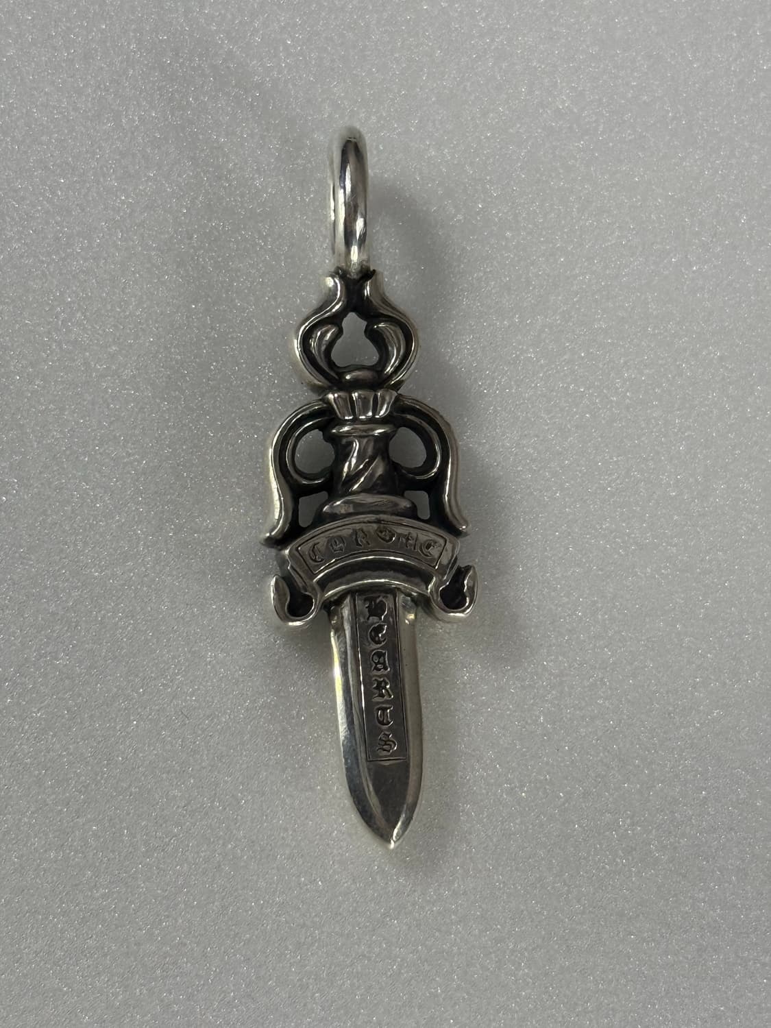 크롬하츠 더블대거펜던트 상품이미지2