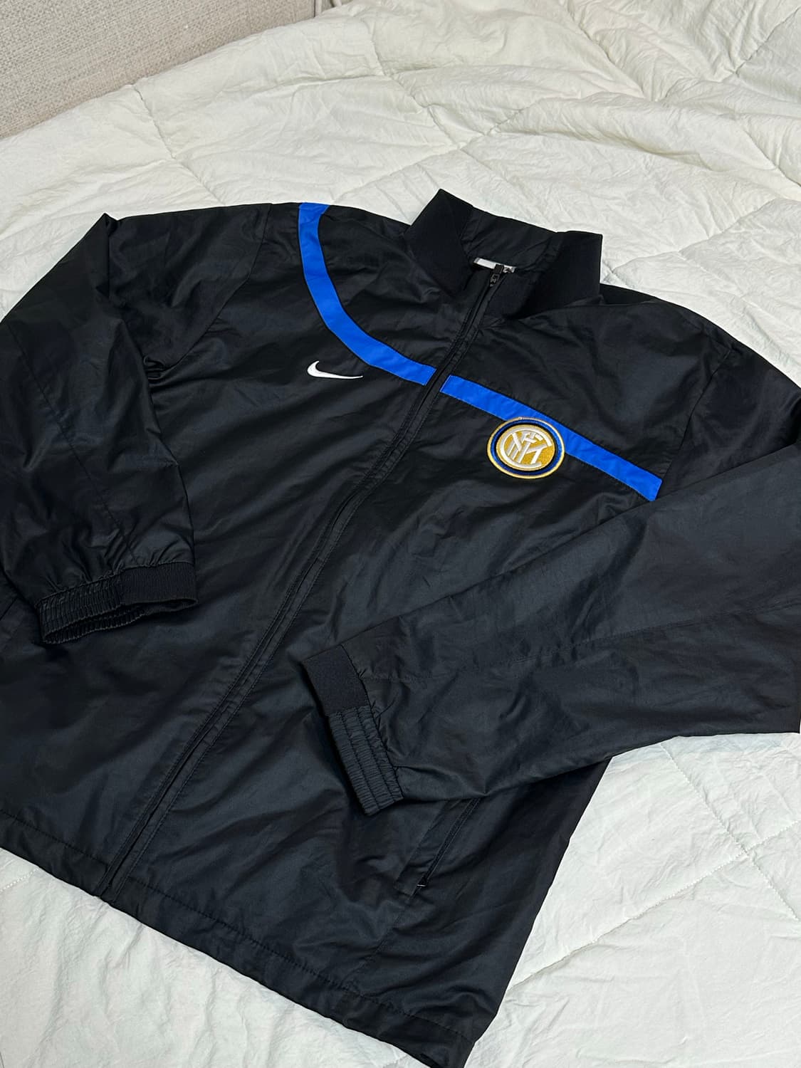 나이키 인터밀란 인테르 바람막이 라지 상품이미지2