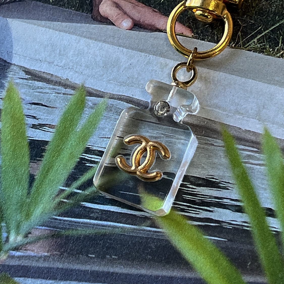 샤넬 No.5 퍼퓸 투명 골드 키링 상품이미지4