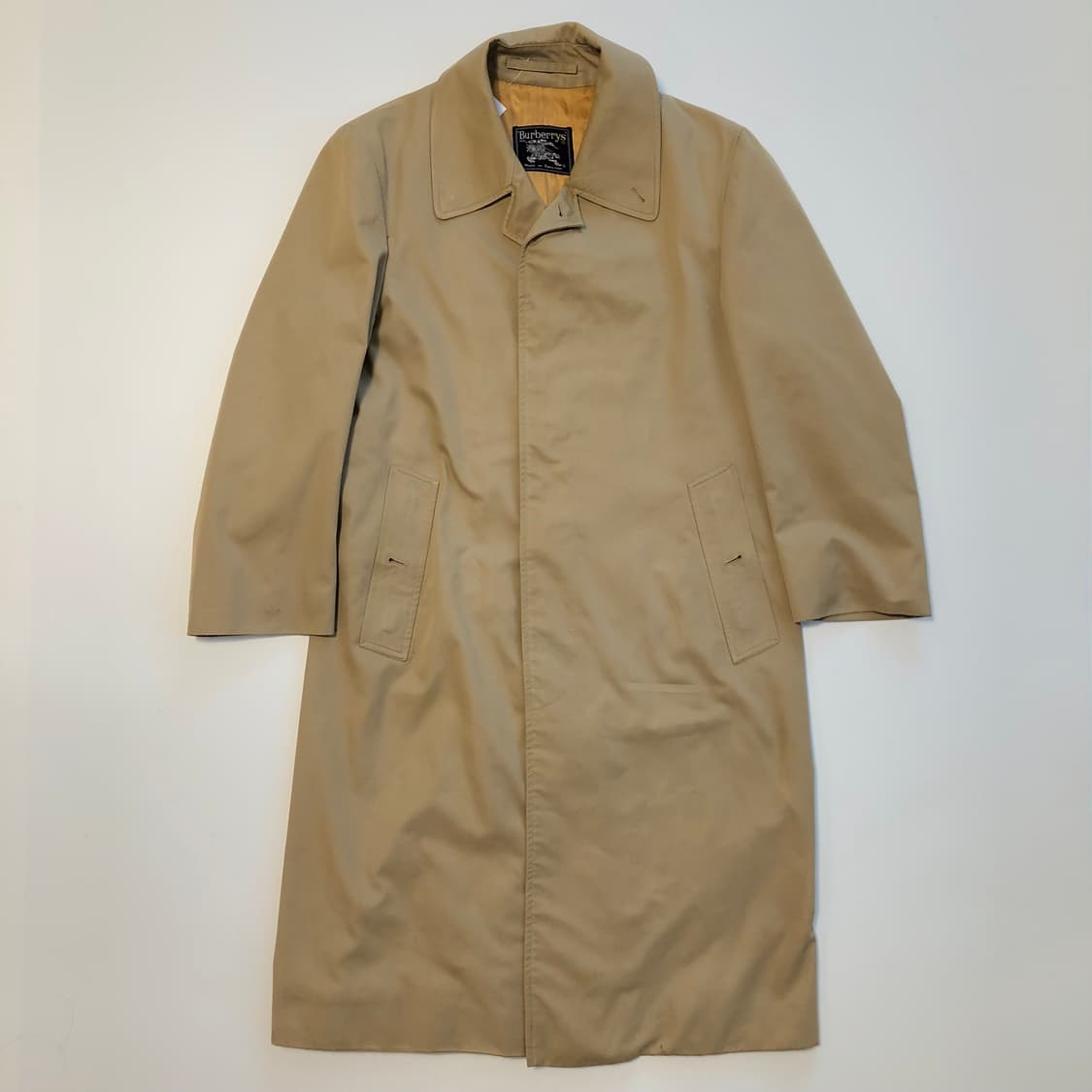 버버리 코트 상품이미지1