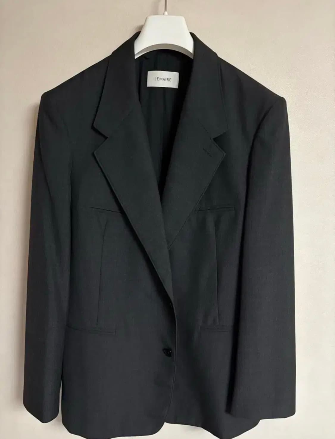 25ss 르메르 테일러드 싱글 브레스티드 자켓 캐비어 상품이미지2