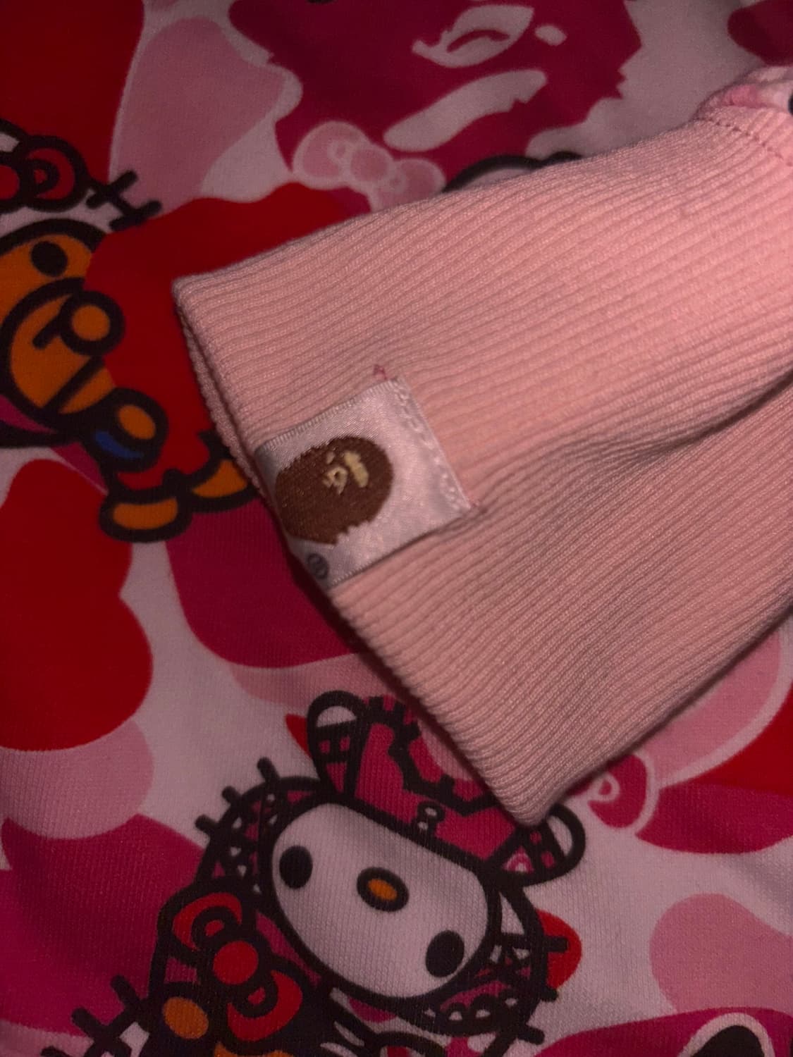 베이프 헬로키티 샤크후드  상품이미지3