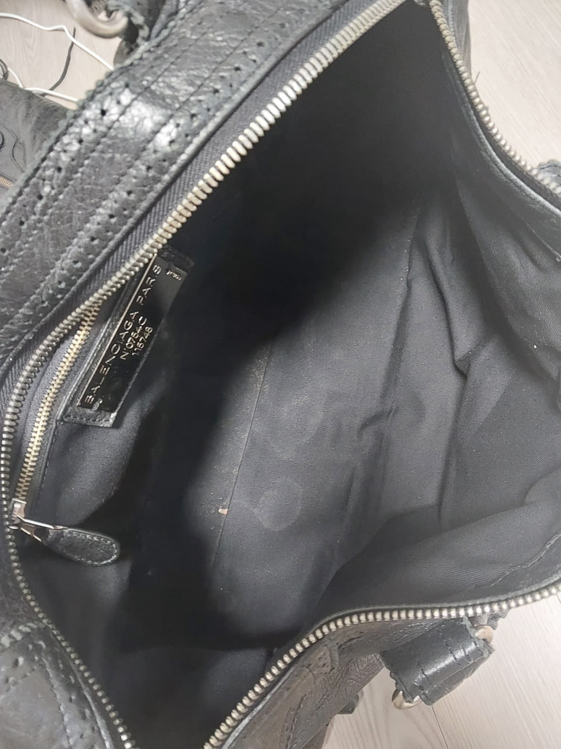 발렌시아가 모터백 시티백 상품이미지8