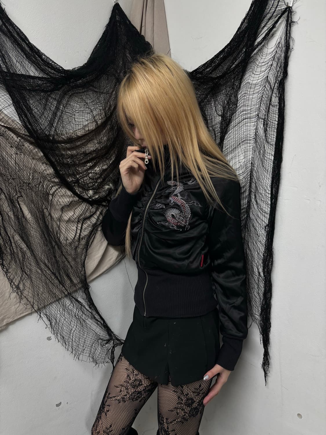 [2000s Ozz On] Dragon Print Bomber-Fit J 상품이미지4