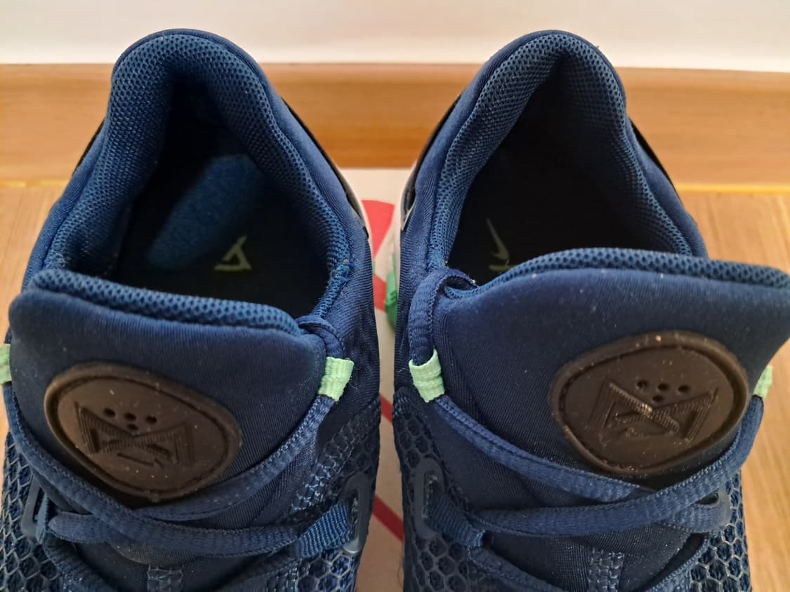 나이키 스니커즈 250 상품이미지7