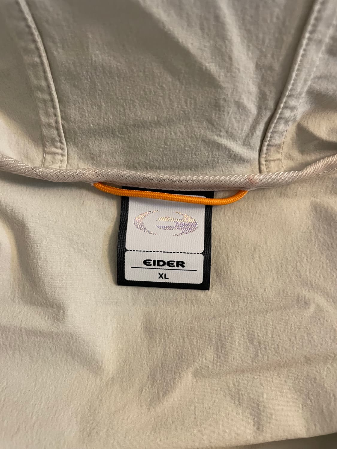 아이더 바람막이 상품이미지5