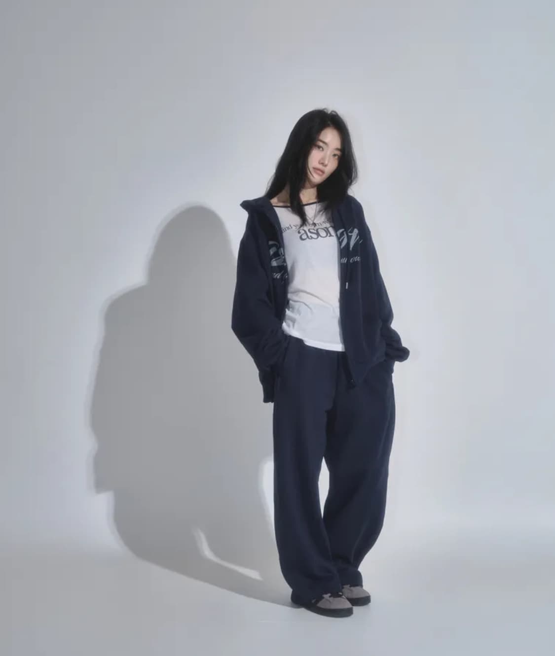 애즈온 LOOSE TRAINING PANTS / NAVY 상품이미지2