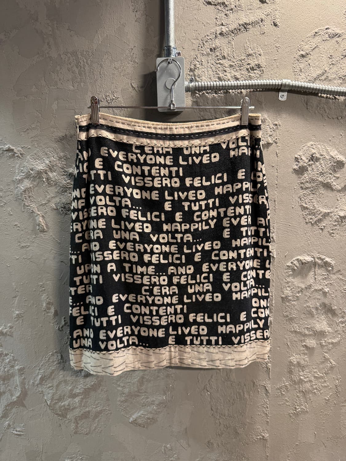 모스키노 치프앤시크 텍스트 패턴 린넨 스커트 IT42 상품이미지5