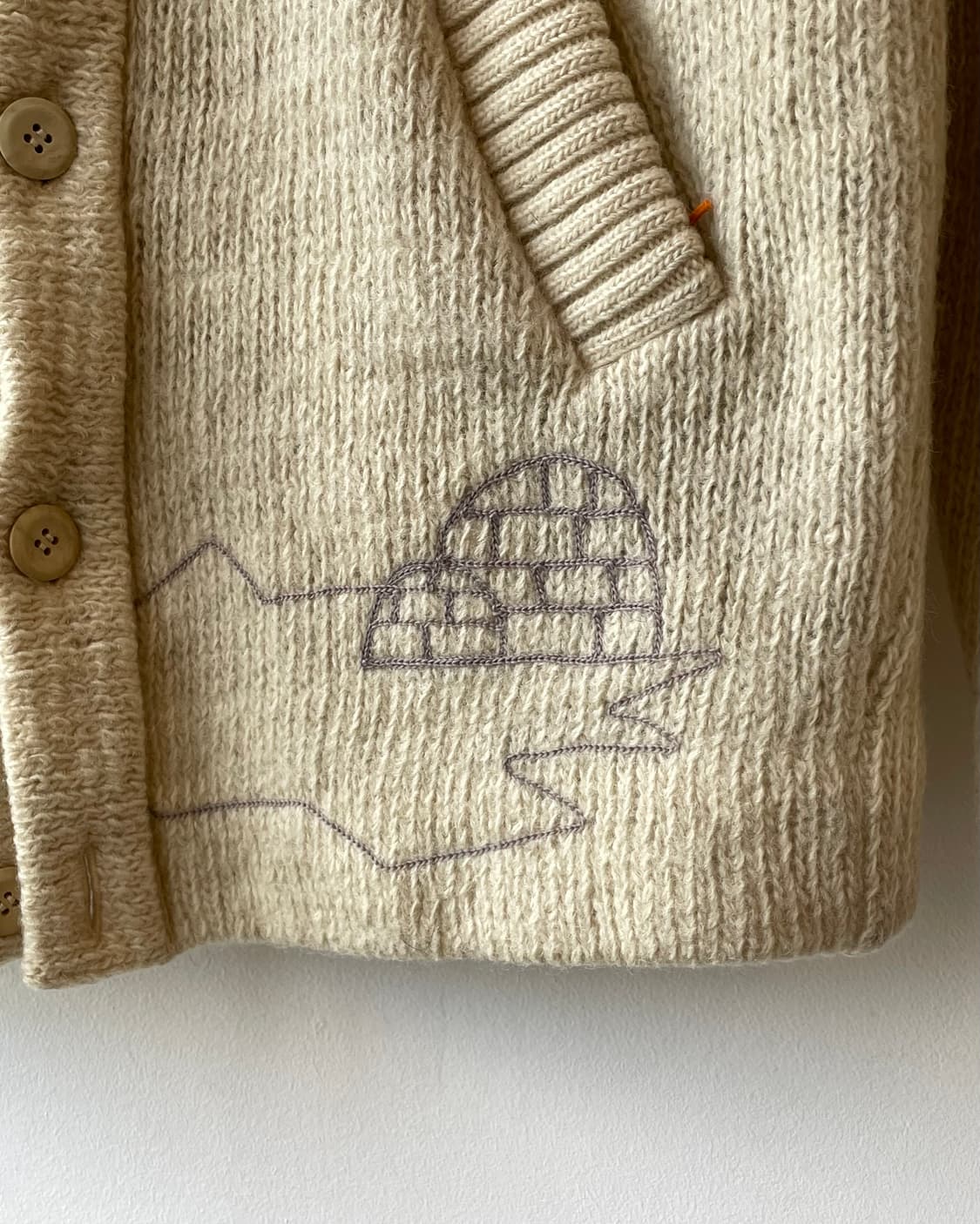 70s Canadian “Inuit” Heavy wool Sweater 상품이미지4