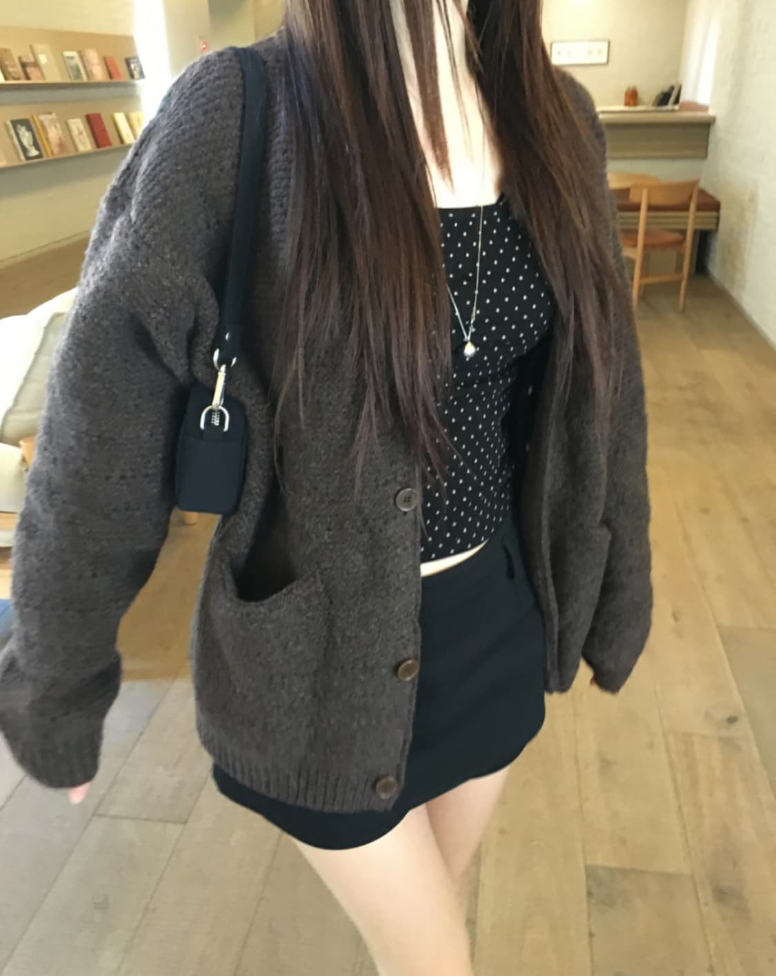 아워캐비넷 teddy punching cardigan 상품이미지5