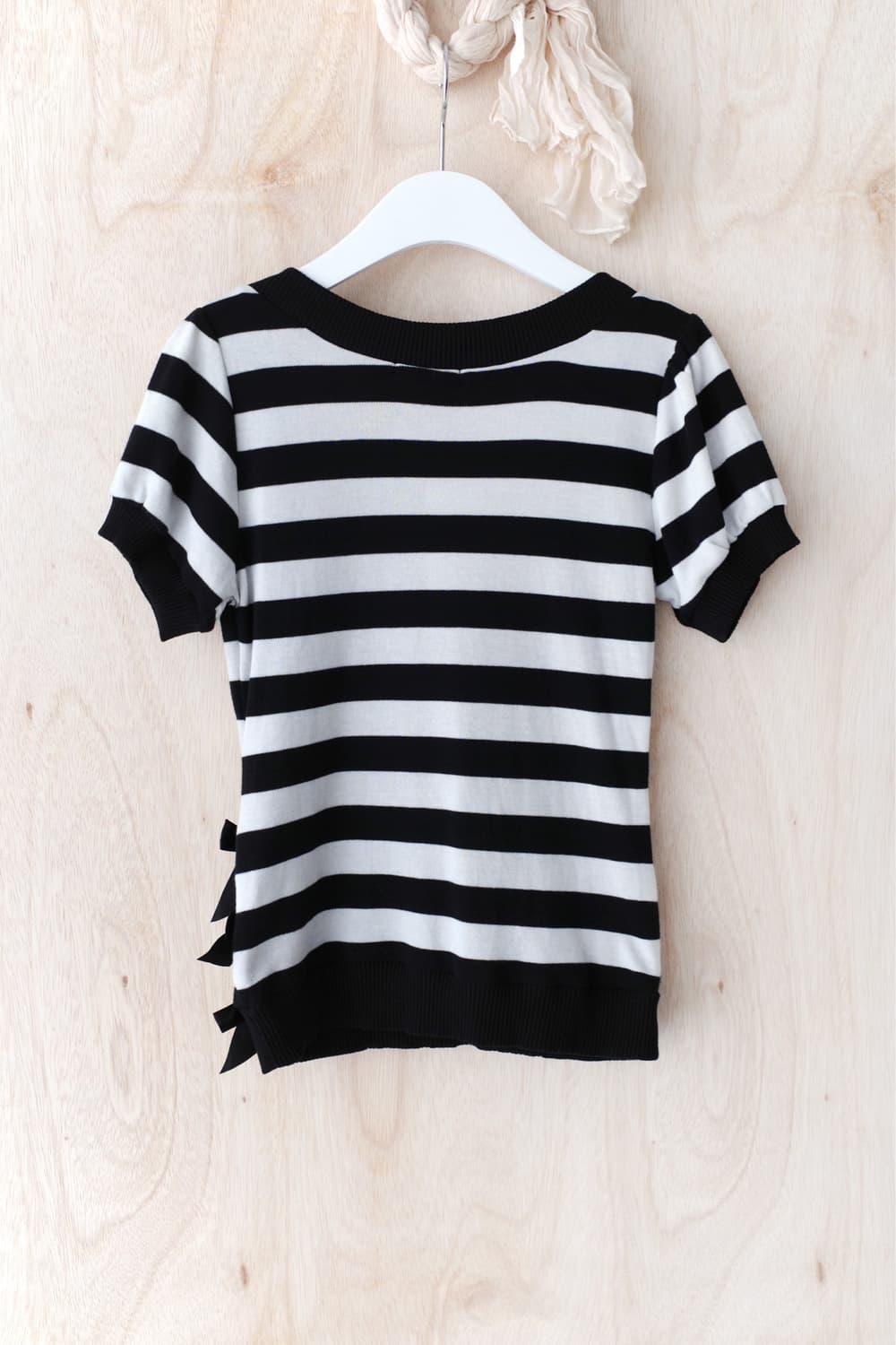 stripe lace half T 상품이미지2