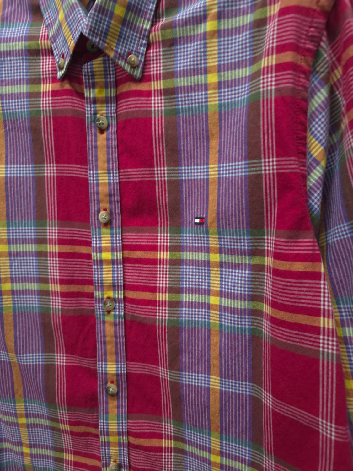 타미힐피거 여성 슬림핏 레드 체크 셔츠(66~66반) 상품이미지3