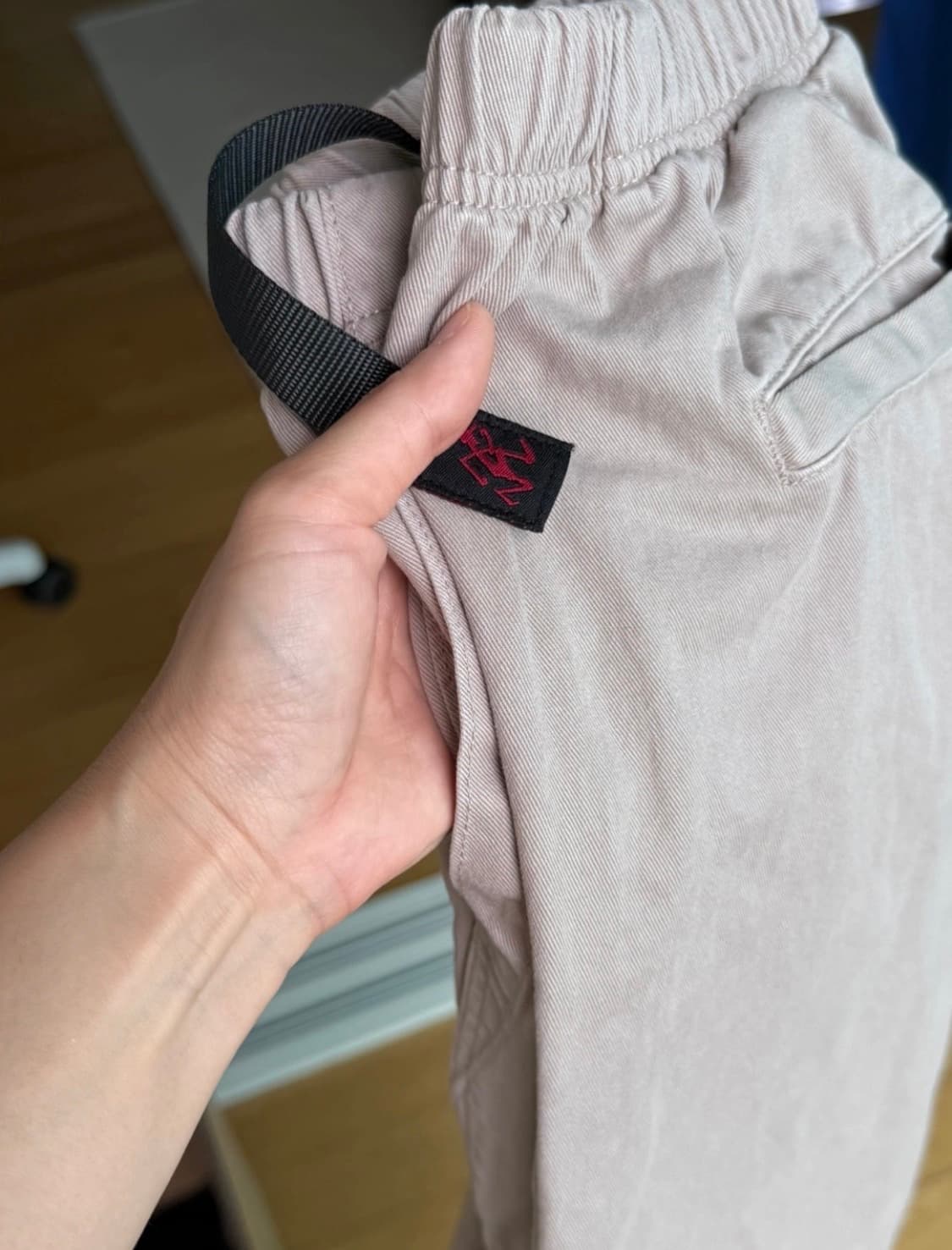 그라미치 루즈 테이퍼드 Taupe 팬츠 XS 상품이미지4