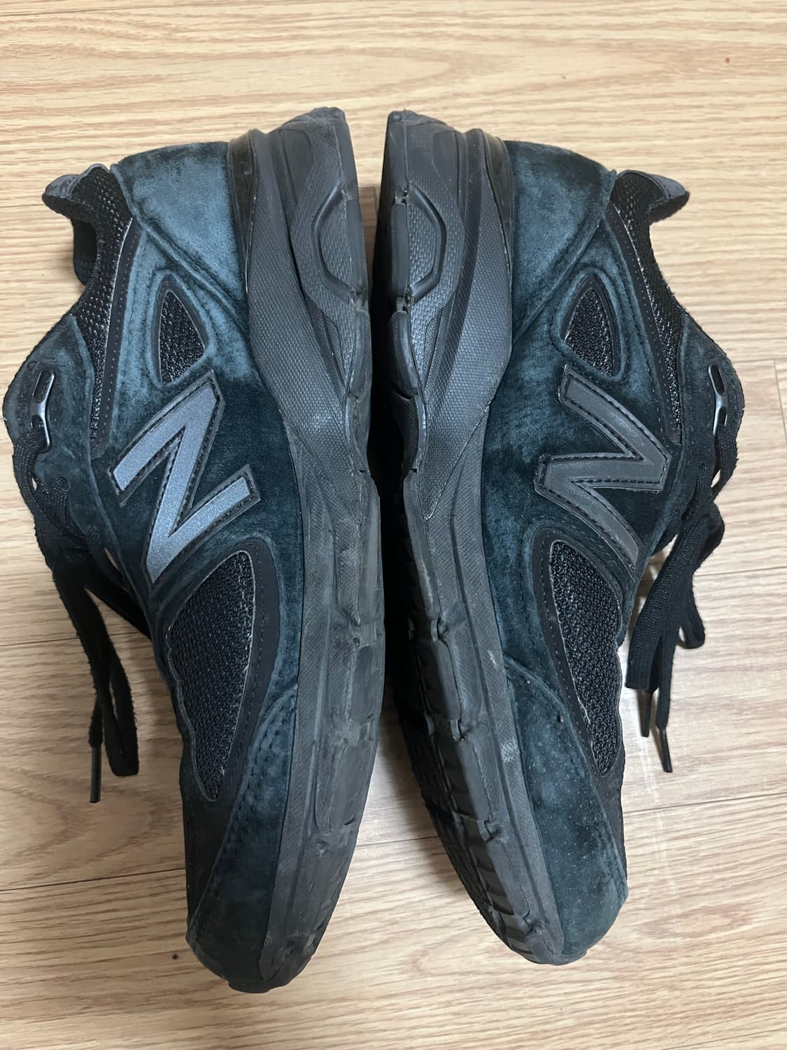 [260]급처 뉴발란스 990 v4 트리플블랙 상품이미지5