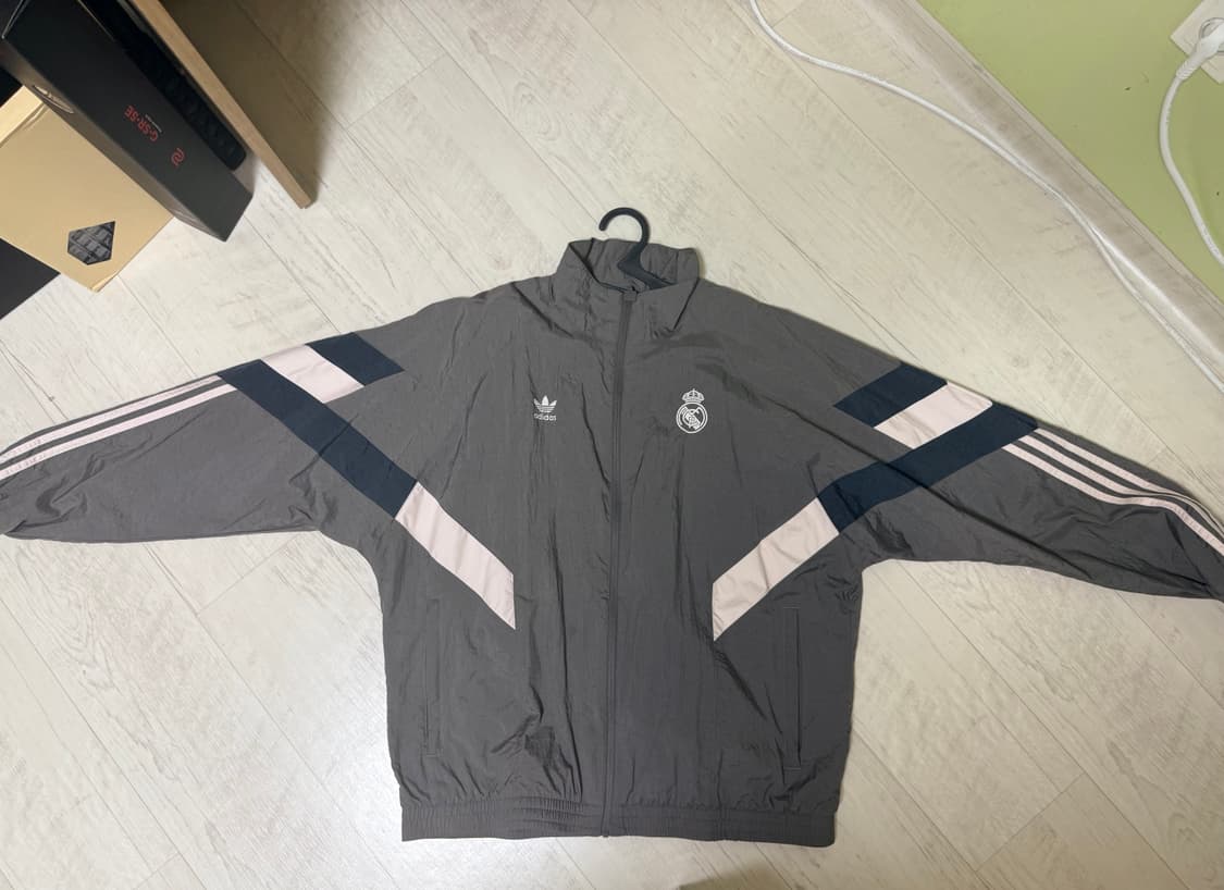 레알 아디다스 바람막이 상품이미지1