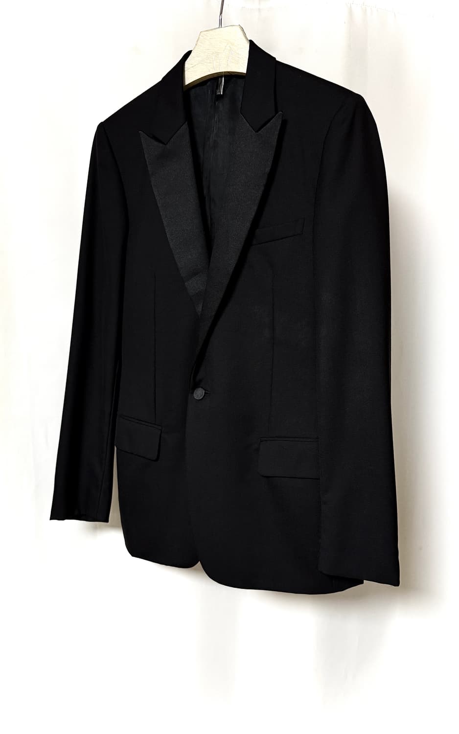 디올옴므 08s 시그니처 스모킹 2톤 블레이저 상품이미지1