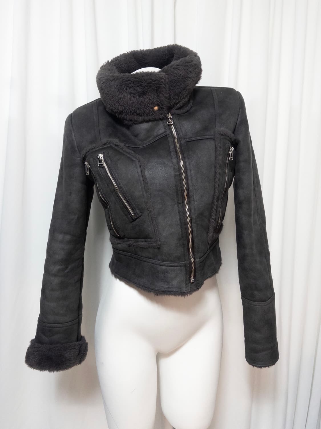 Grey fur shearling jacket 상품이미지2