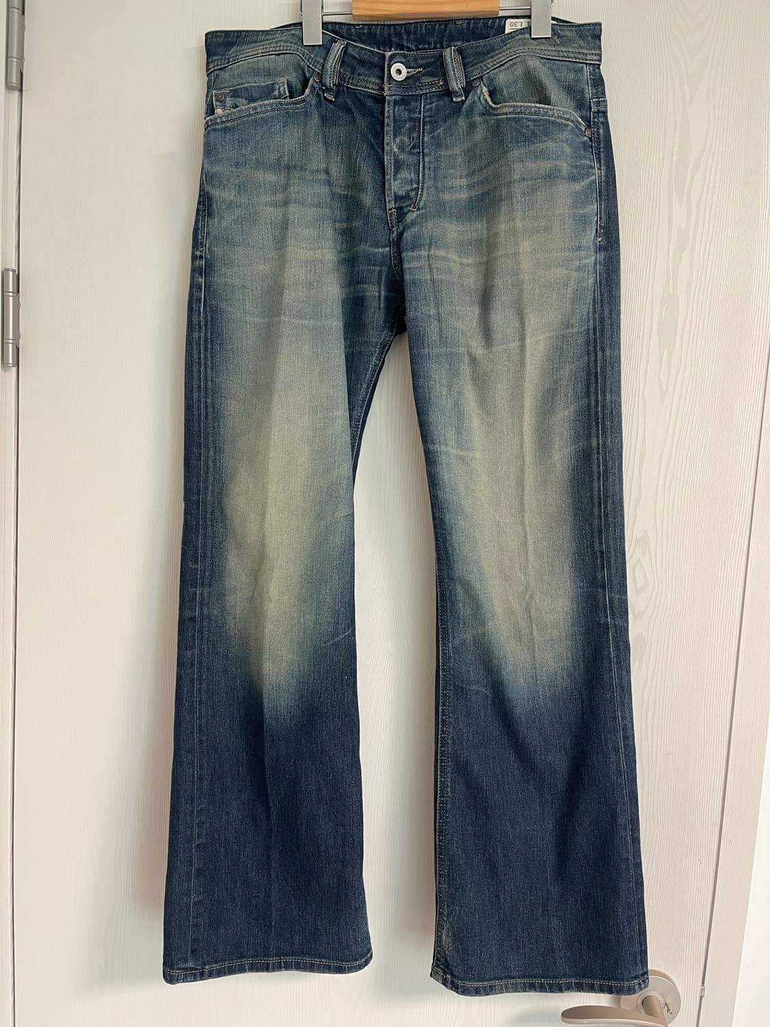 디젤(Diesel) 부츠컷 자고르(ZAGHOR) 데님청바지W31/L30 상품이미지1