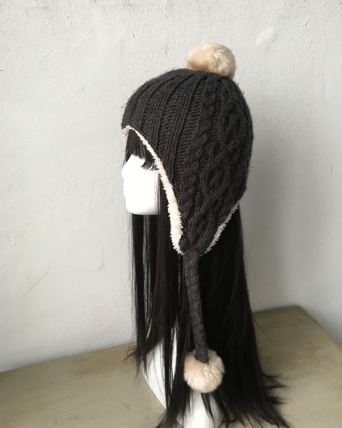  pom pom cable pattrn knit beanie 상품이미지3