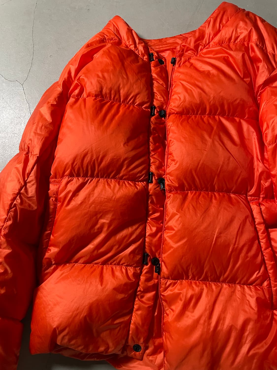 에프씨이 REVERSIBLE DOWN CARDIGAN 상품이미지4