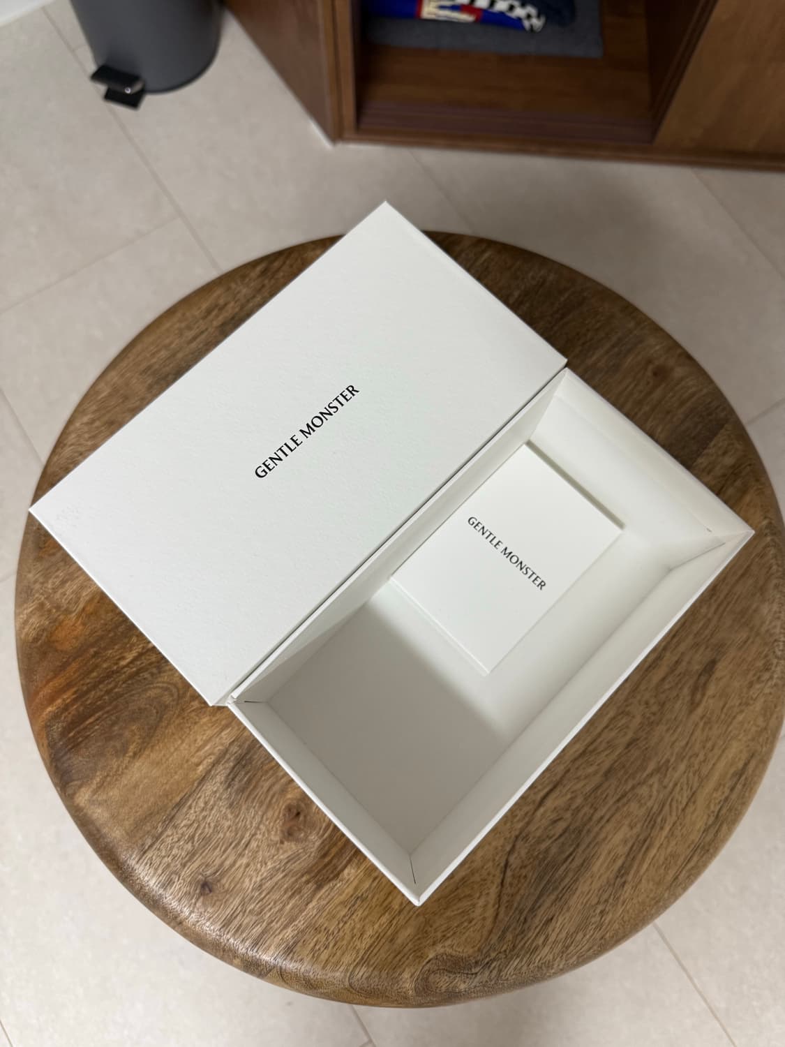 젠틀몬스터 칼 KARL 01 블랙 상품이미지5