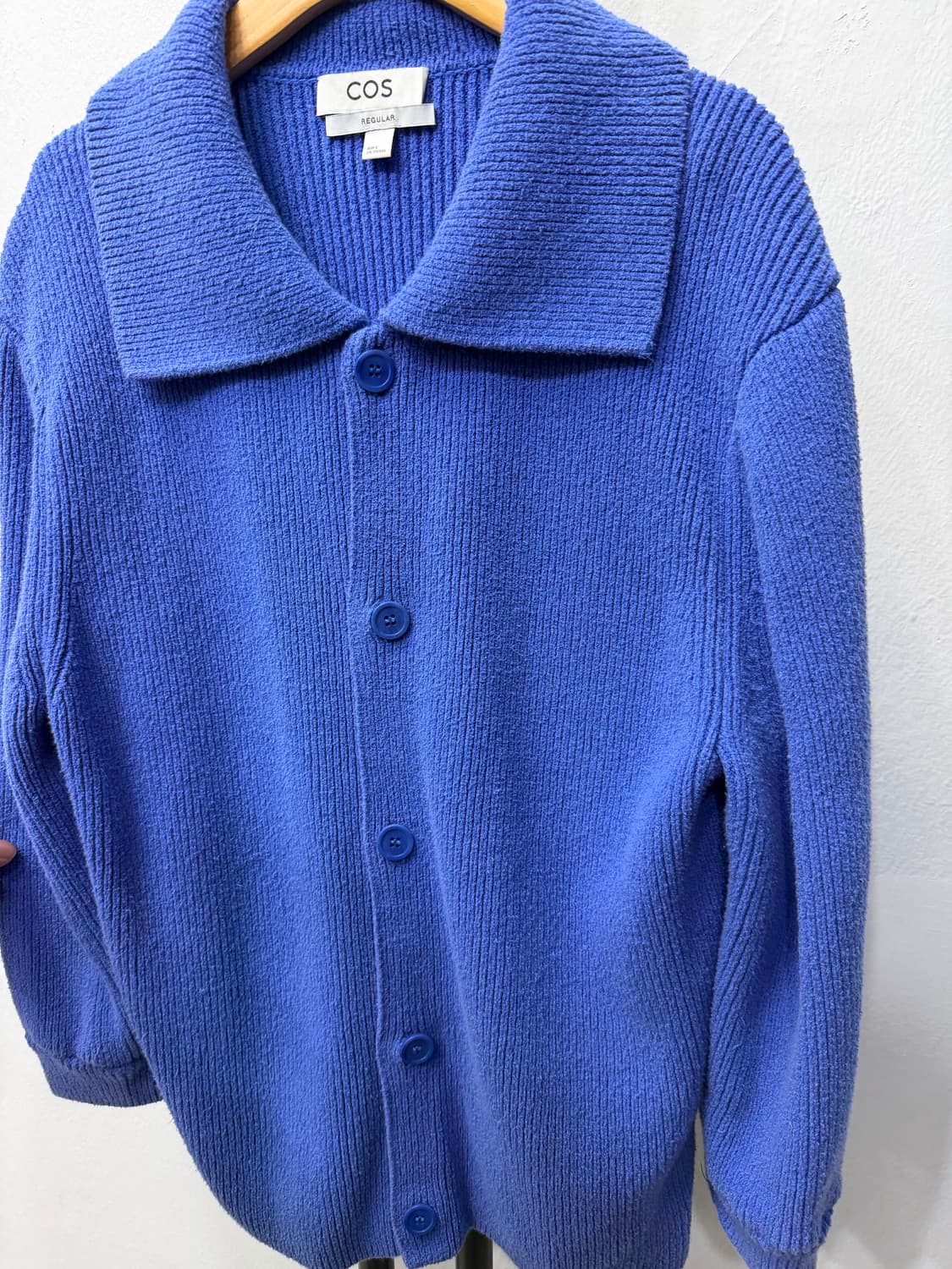 정품) COS 코스 남성 블루 니트 가디건 S 상품이미지3