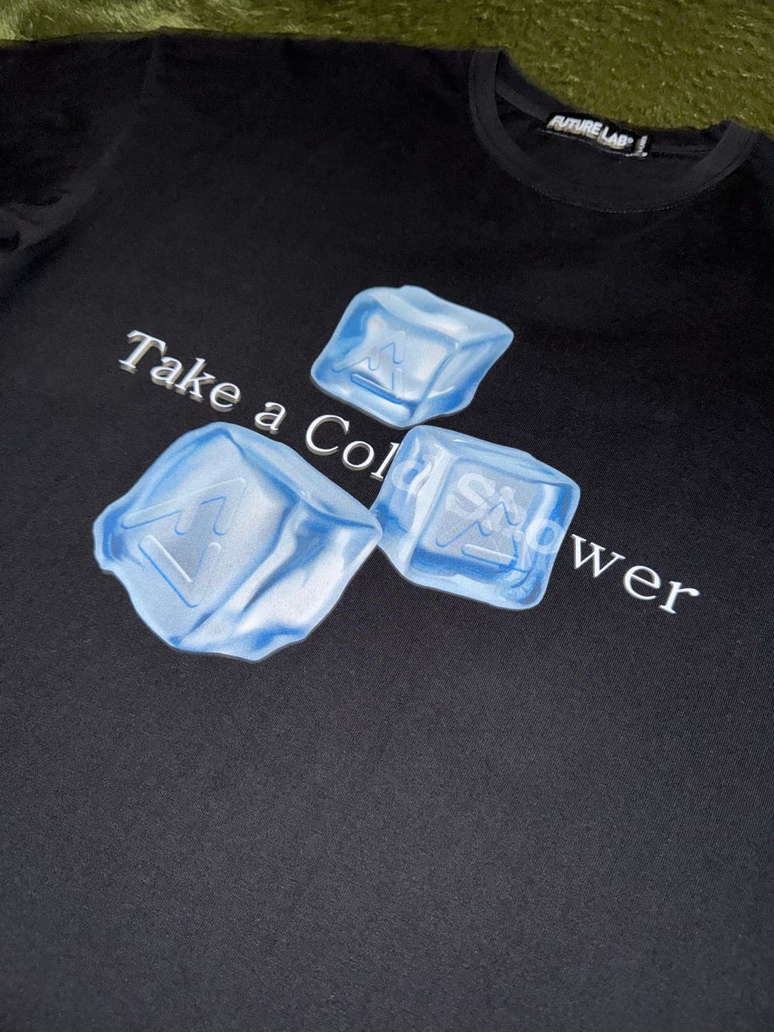 [XL] 퓨처랩 take a cold shower 릴렉스 핏 티셔츠 블랙 상품이미지2