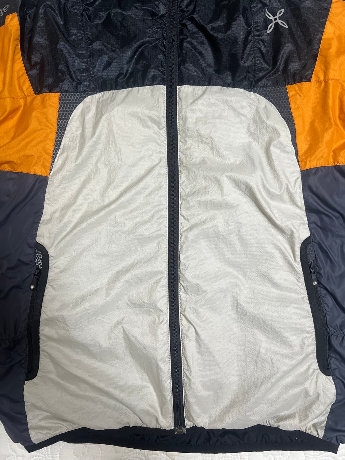 몬츄라 스카이 자켓 M 흰색주황 흰주 상품이미지4