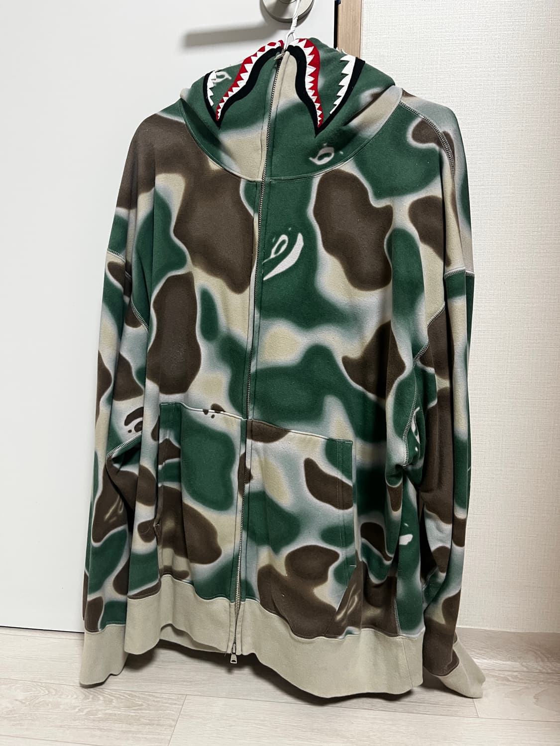 베이프 리퀴드 카모 샤크 풀 지퍼 후드(교환 가능) 상품이미지8